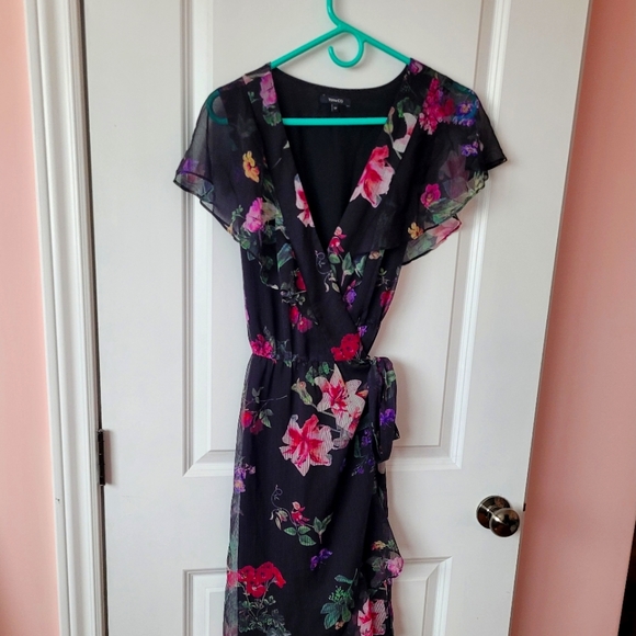 RW & co floral wrap dress! Small - Picture 4 of 7